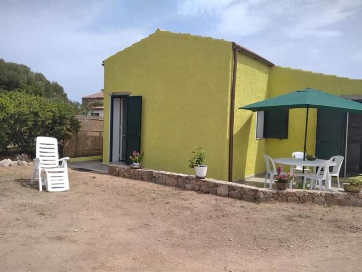 B&B Li Salcuneddi Aglientu Exteriör bild