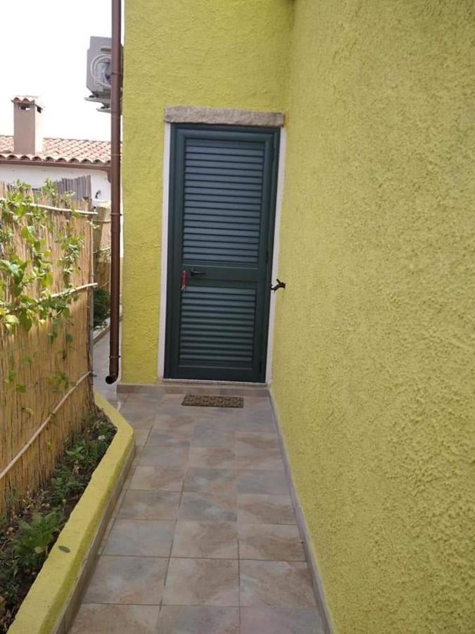 B&B Li Salcuneddi Aglientu Exteriör bild