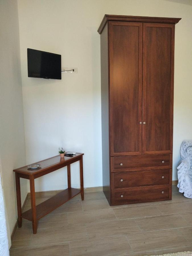 B&B Li Salcuneddi Aglientu Exteriör bild