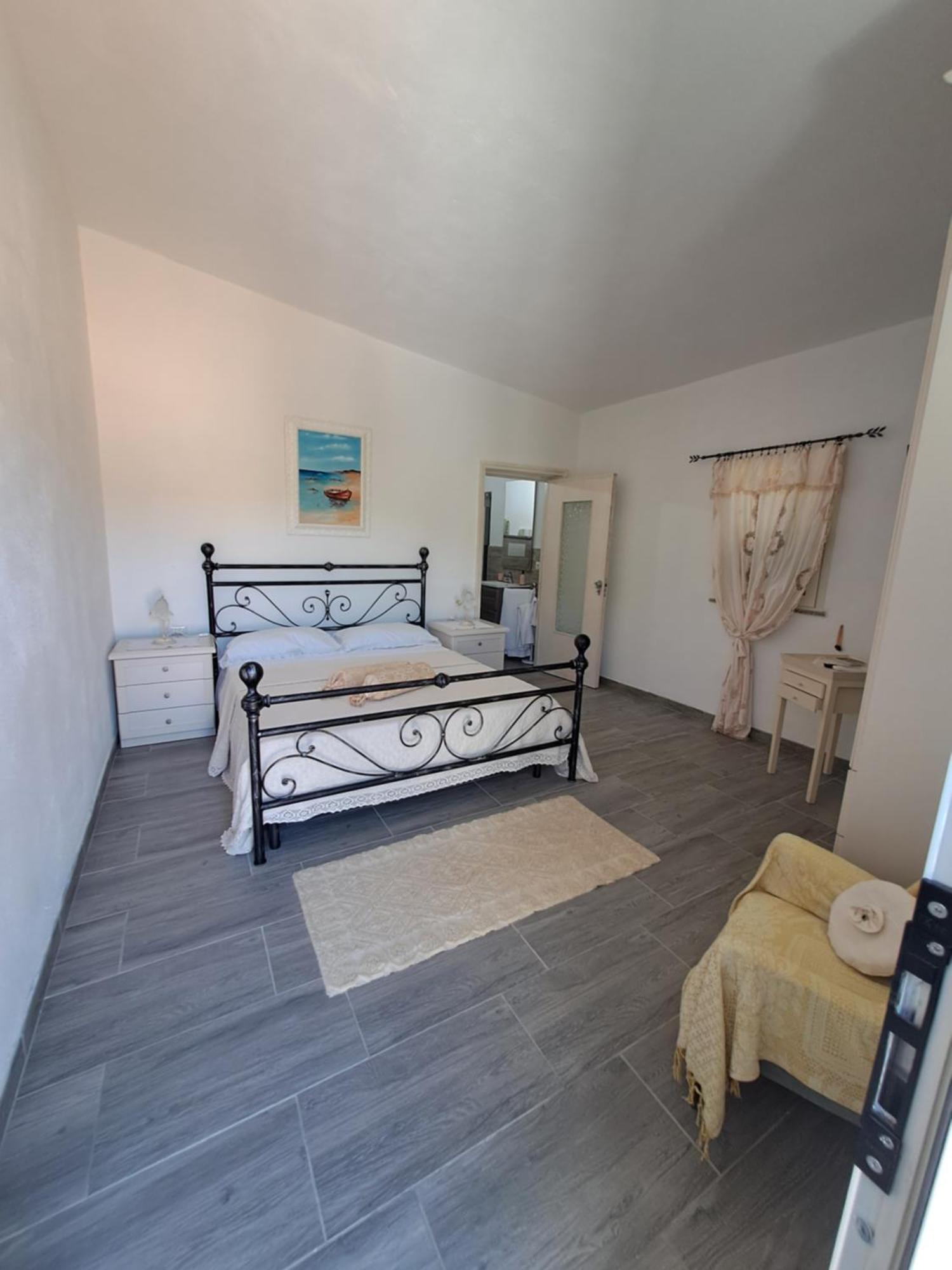 B&B Li Salcuneddi Aglientu Exteriör bild