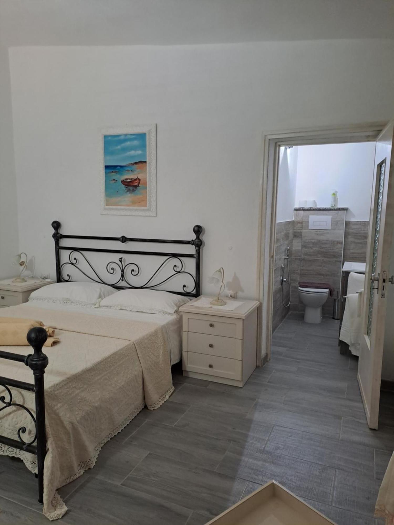 B&B Li Salcuneddi Aglientu Exteriör bild